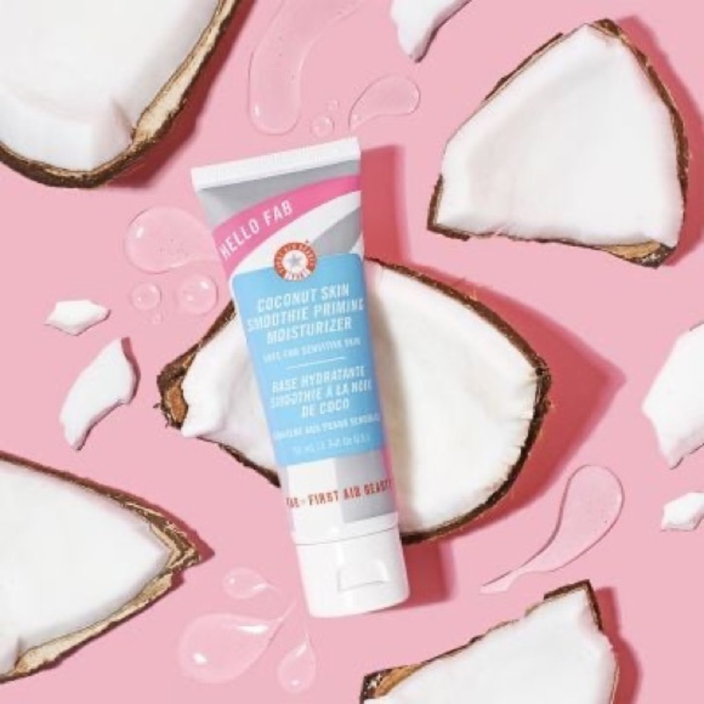 FIRST AID BEAUTY Coconut Skin Priming Moisturizer - Picture 1 of 5